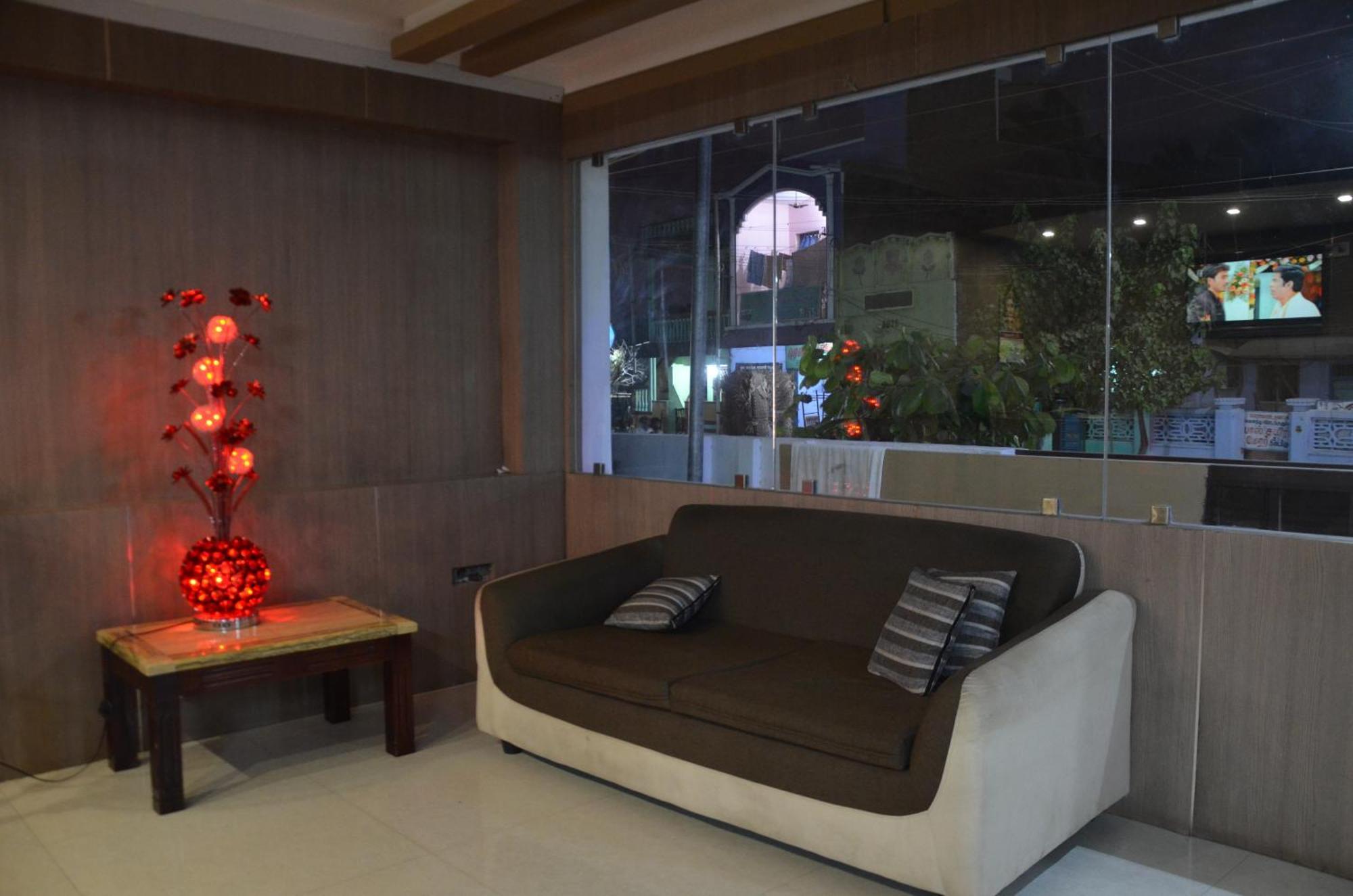 Golden Grand By Xury Hotels Tiruchchendur ภายนอก รูปภาพ